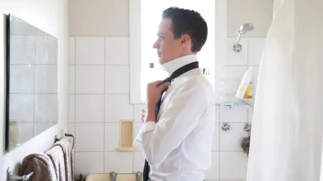 لارن تھامس کے مطابق نوکری بدلنا تنخواہ میں اضافے کا آسان ترین راستہ ہے۔