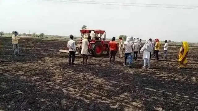 महिला को ज़िंदा जलाने की कोशिश