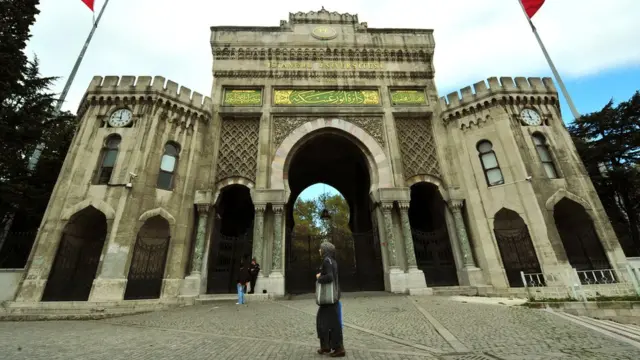 İstanbul Üniversitesi İlahiyat Fakültesi'nden Prof. Hidayet Aydar: Diyanet İşleri Başkanı ne desin?