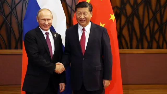 Vladimir Putin y Xi Jinping