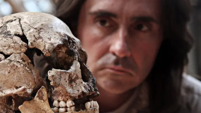 Cráneo del "hombre de Cheddar"