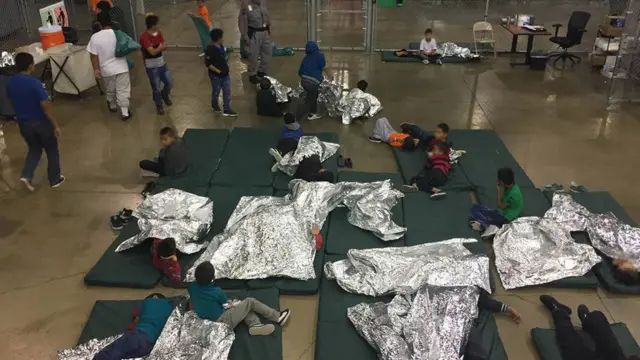 معسكر استقبال المهاجرين في ولاية تكساس