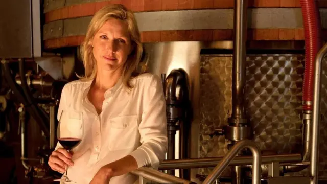 Cristina Mariani-May