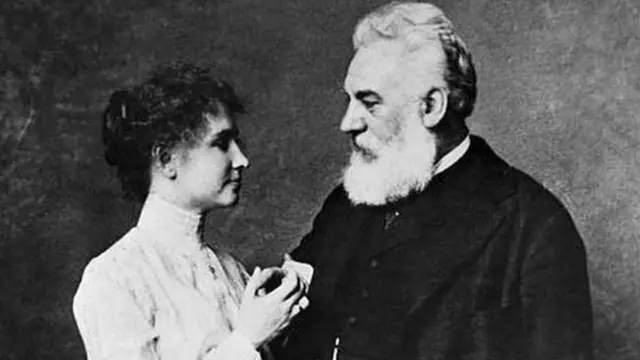 هيلين كيلر مع المخترع ألكسندر غراهام بيل