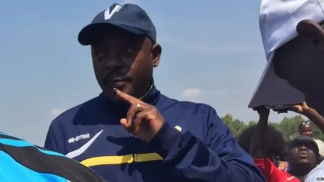 Perezida Pierre Nkurunziza ntiyadomyeko urutoke ibigiye guhinduka ivyo ari vyo.