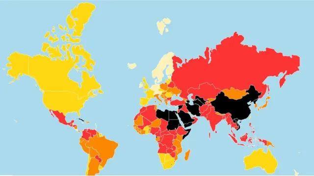 पत्रकार
