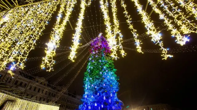 Запалення новорічної ялинки на Софіївській площі у Києві