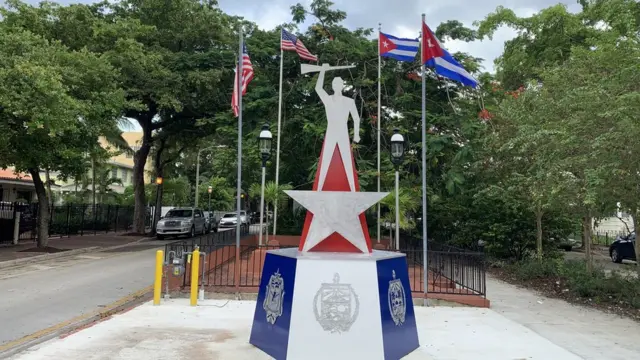 Monumentoaposta ganha bonus de boas vindashomenagem a cubanos antisocialistas
