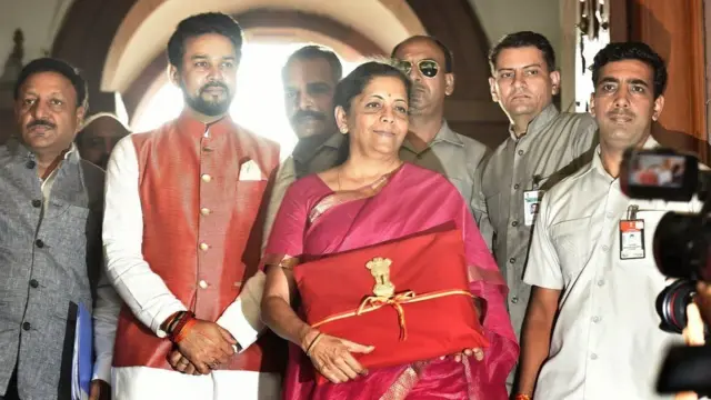 નાણામંત્રી નિર્મલા સીતારમણ