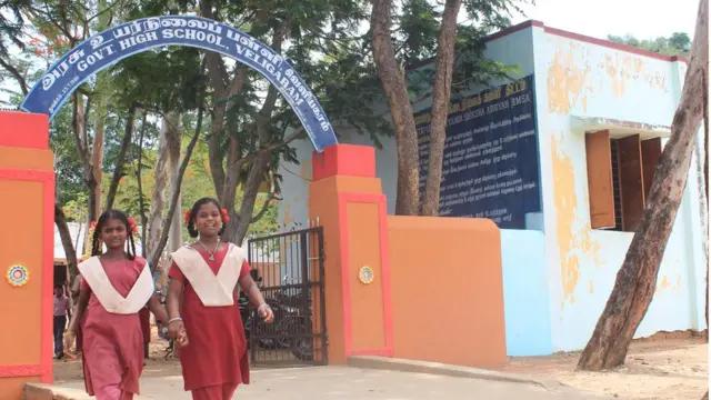 ஆசிரியர் பகவானை எங்களுக்கு ஏன் பிடிக்கும்?