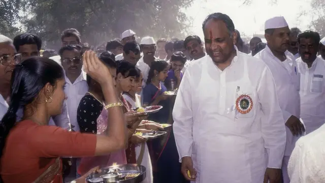 शरद पवार