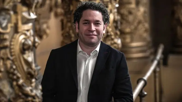 Gustavo Dudamel en la Opera de Paris