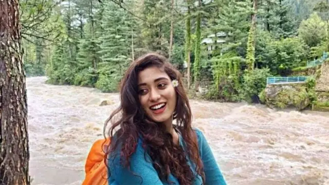 "ఈ సమాజం భావాలను కూడా నియంత్రిస్తుంది"