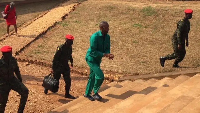 Uru rubanza rwahise rusubikwa asubizwa aho afungiye