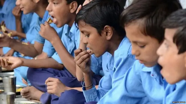 मिड डे मील