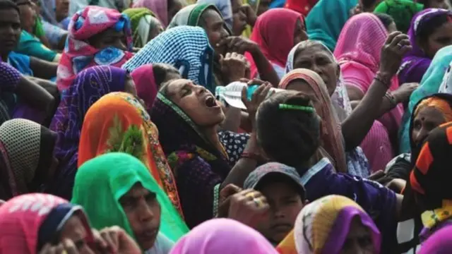 महिलाएं