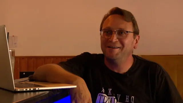 Сергей Тувакин