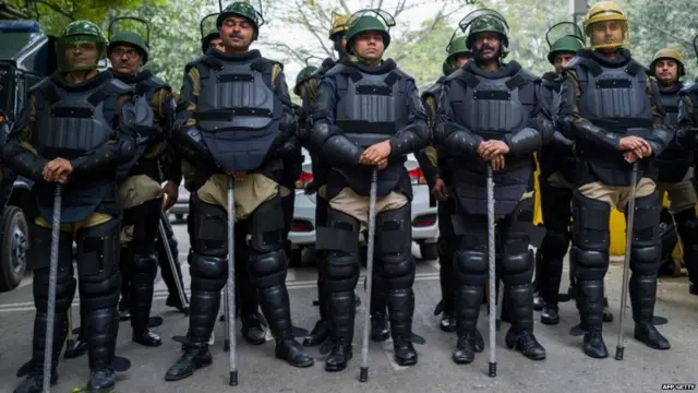 दिल्ली पुलिस