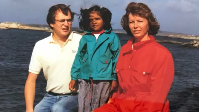 தாயை தேடி ஒரு பயணம்