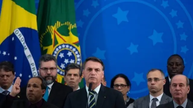 Jair Bolsonaro faz pronunciamento