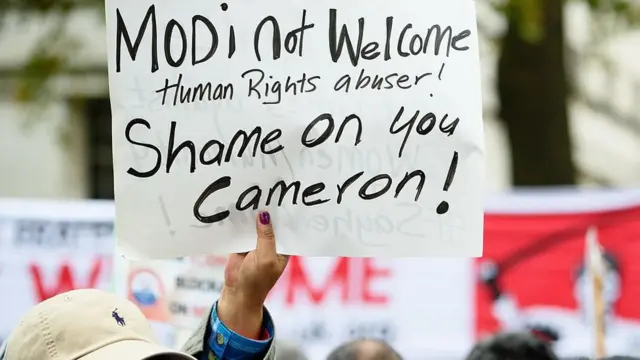 नरेंद्र मोदी