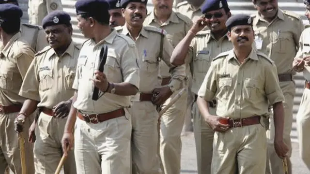 ગુજરાત પોલીસની તસવીર