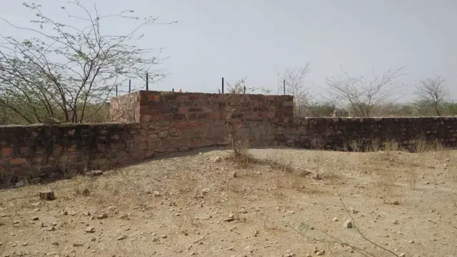 కృష్ణజింకల సమాధి