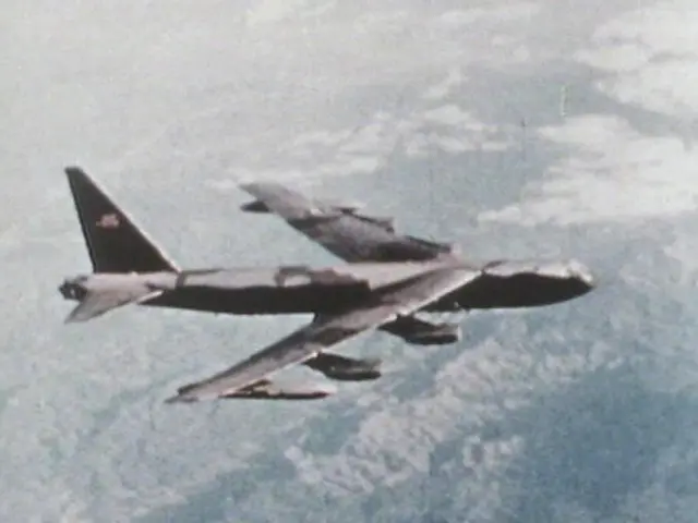 Američki bombarder iznad Vijetnama 1968.