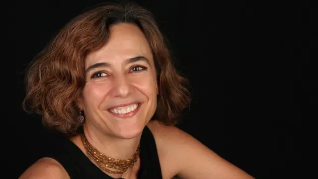Nuria Barros