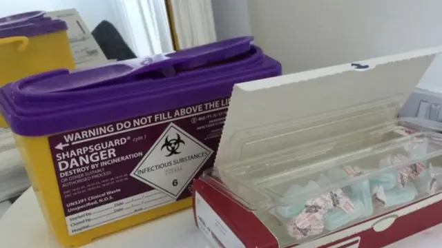 इंजेक्शन बॉक्स