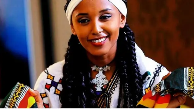 ሞዴል ቅሳነት ሞላ፡ ኣብ 2017 ሚስ ኢትዮጵያ ኾይና ኣብ ሚስ ዎርልድ ኢትዮጵያ ወኪላ ተሳቲፋ