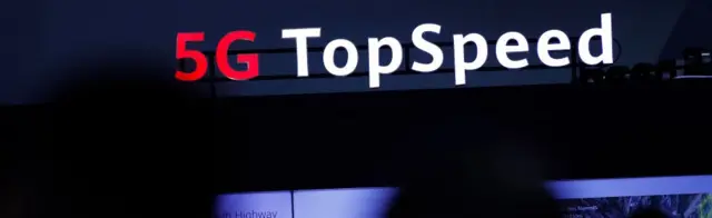 Teknụzụ ekwentị 5G network