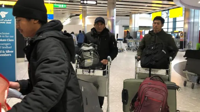 Suhada, pemetik buah, di London, Inggris