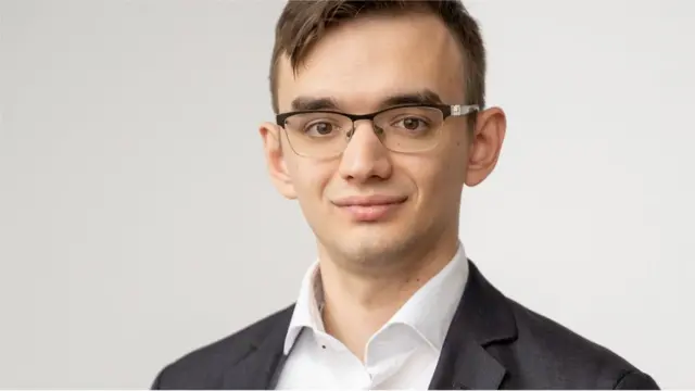 Luka Ivezic đang nghiên cứu về thông tin sai lệch và chính trị tại Kings College London