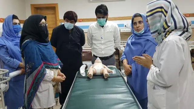 ڈاکٹر مہوش شریف