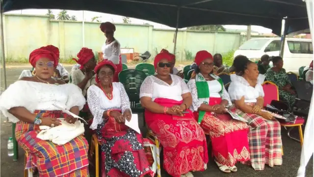 Umunwaanyị Umuahia