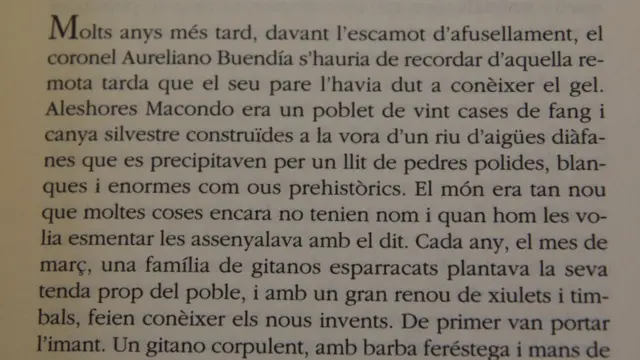 La primera página de la edición en catalán.