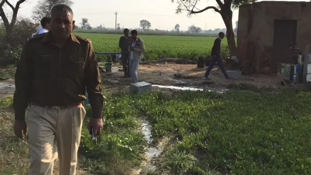 पुलिसकर्मी