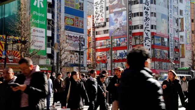 На улице в Токио