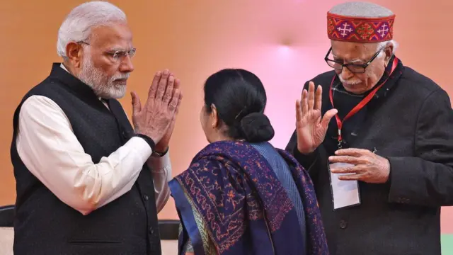 बीजेपी, राष्ट्रीय कार्यकारिणी, नरेंद्र मोदी, लाल कृष्ण आडवाणी, सुषमा स्वराज