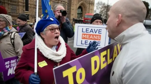 ব্রেক্সিটের পক্ষের আন্দোলনকারীরা