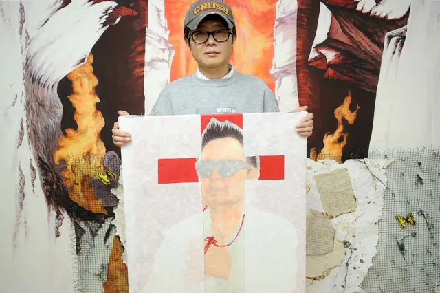 Song Byeok en su estudio el 24 de enero de 2011.