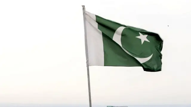 دې غونډې ته د ورځپاڼې د رپوټ له مخې اسلام آباد او مري ته نژدې په بهوبن ښارګوټي تابیا نیول شوې ده.