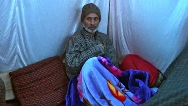 আদিল আহমেদের বাবা গুলাম হাসান দার