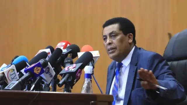 Dubbii Himaan Ministeera Dhimma Alaa Itoophiyaa Ambaasaaddar Diinaan Itoophiyaan biyya hundatti michoomuu barbaaddi jedhan