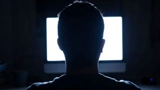 ஆன்லைன்