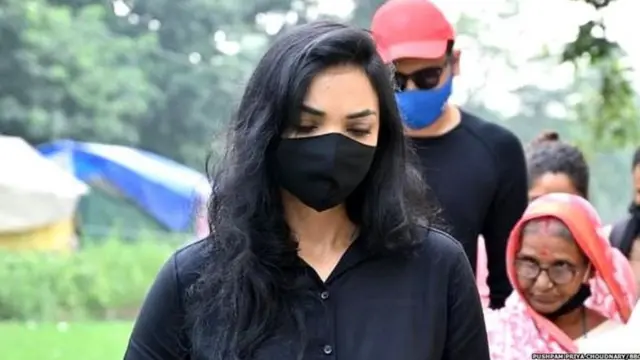 ਪੁਸ਼ਪਮ ਪ੍ਰਿਆ