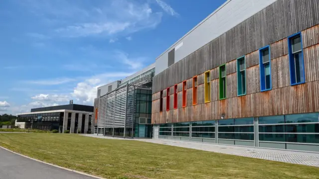 Інститут Пірбрайта