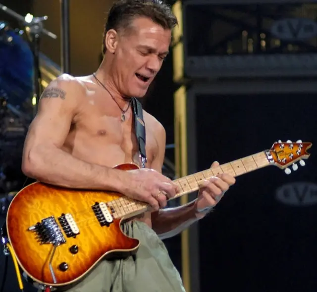 エディ・ヴァン・ヘイレンさん、65歳で死去 伝説的ギタリスト