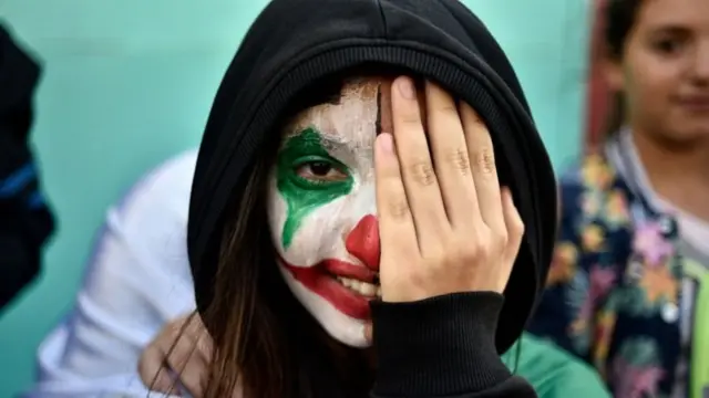 تصویر یکی از معترضان